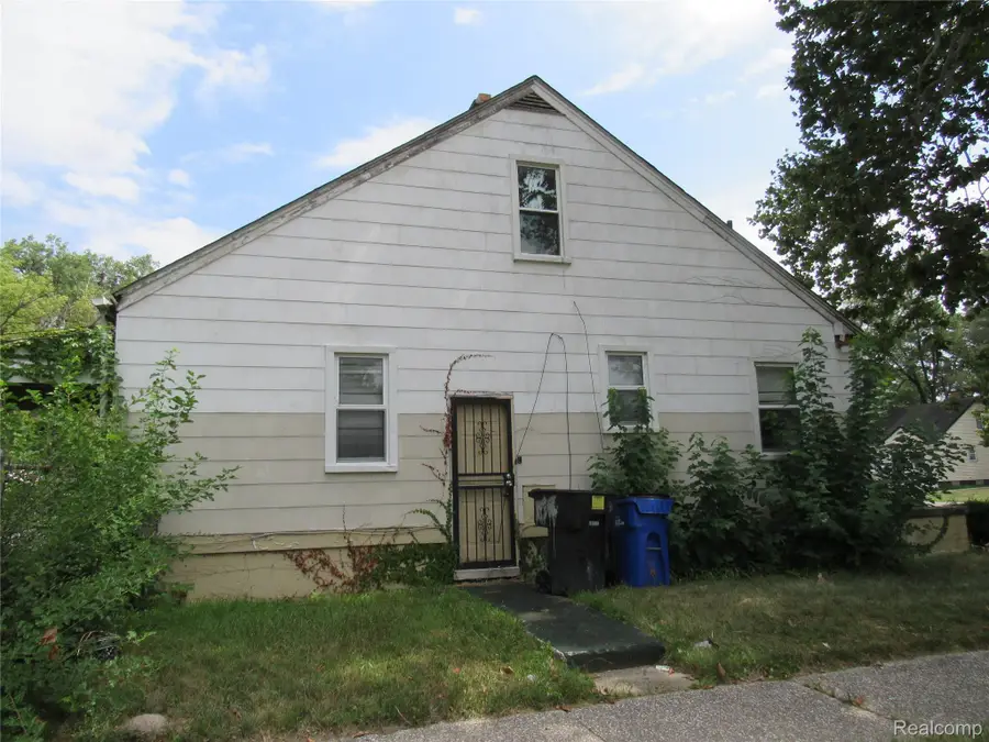 15858 Curtis Street, Detroit, MI 48235 - #3