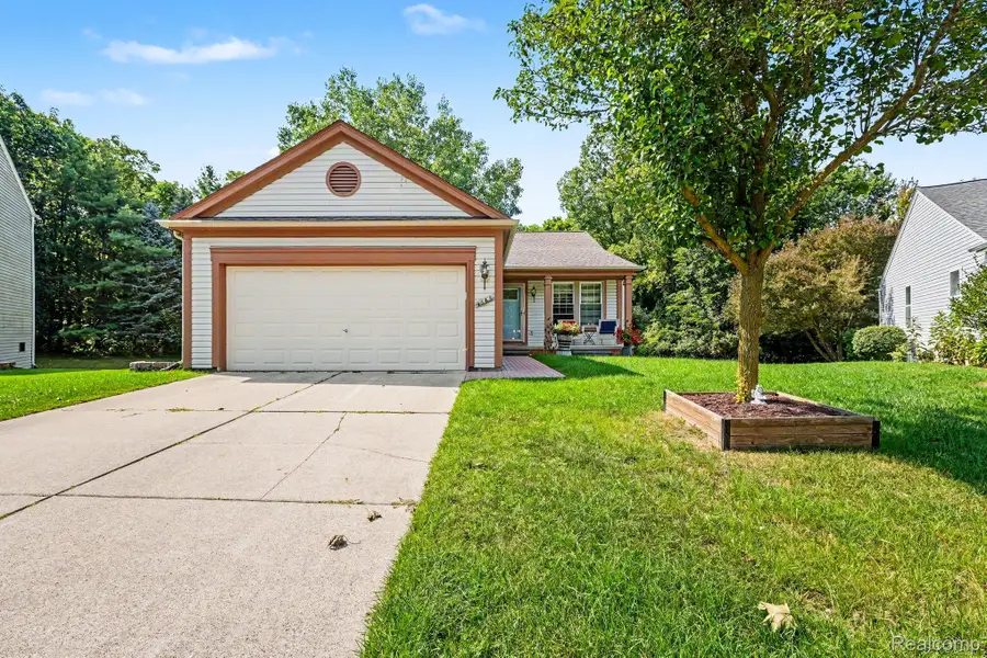 1565 Marshbank Court, Pontiac, MI 48340 - #3