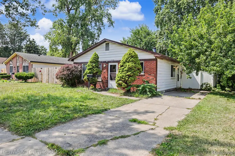 5846 Westlake Street, Taylor, MI 48180 - #2
