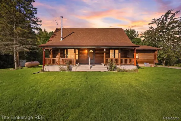 5758 Mckinley Road, China, MI 48054