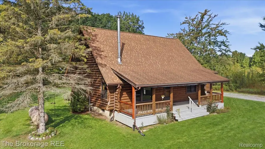 5758 Mckinley Road, China, MI 48054 - #2