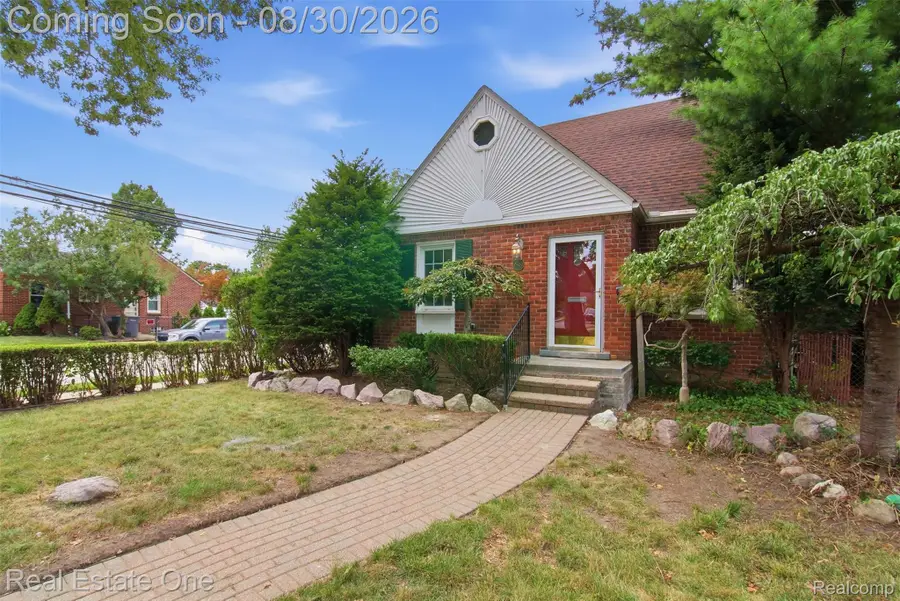 2480 Academy Street, Dearborn, MI 48124 - #3