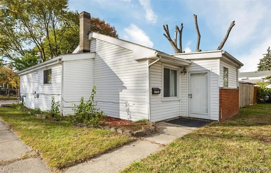 27321 Baldwin Ave Avenue, Warren, MI 48092 - #2