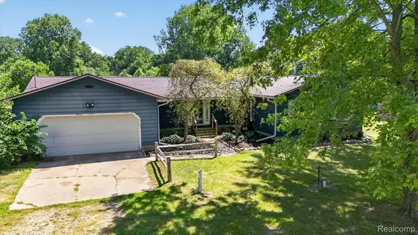 3760 Webberville Road, Williamston, MI 48895
