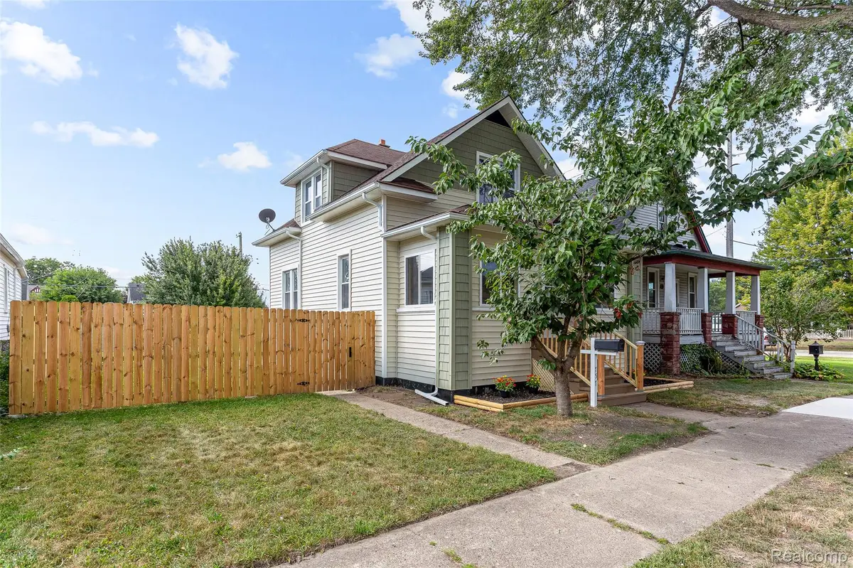 757 Orchard Street, Wyandotte, MI 48192 - #1