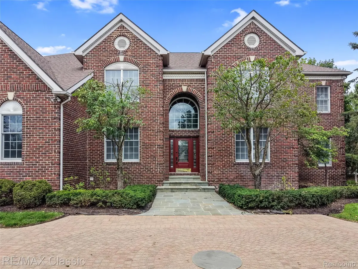 49899 Leyland Circle, Novi, MI 48374 - #1