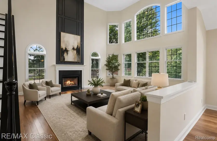 49899 Leyland Circle, Novi, MI 48374 - #2