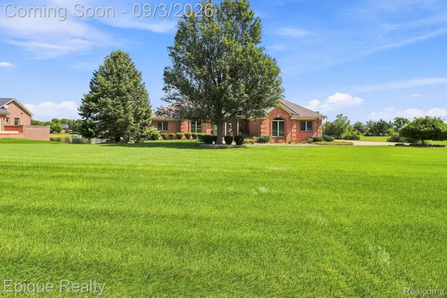 9217 Mirage Lake Drive, Milan, MI 48160 - #2