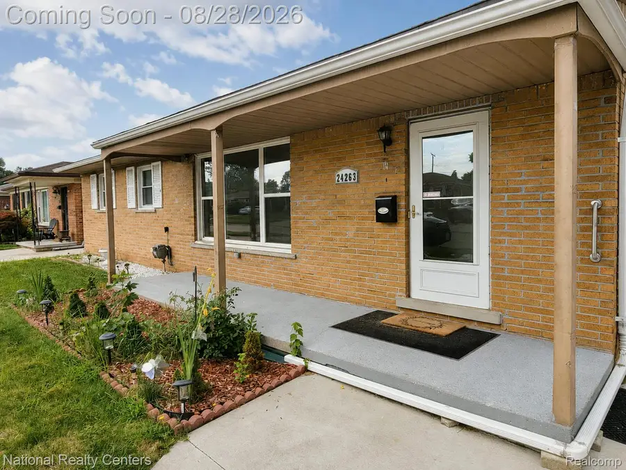 24263 Beierman Avenue, Warren, MI 48091 - #3
