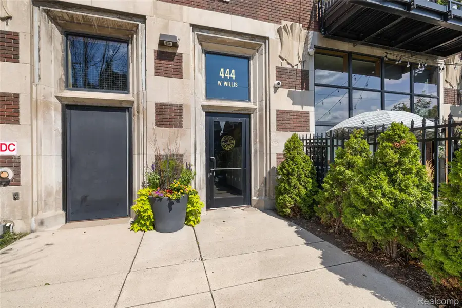 444 W Willis Street #402, Detroit, MI 48201 - #2