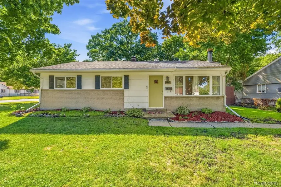 1482 Blossom Avenue, Ypsilanti, MI 48198 - #3