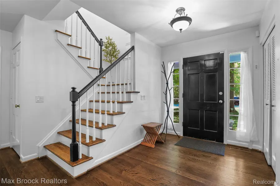 22636 King Richard Court, Southfield, MI 48025 - #2
