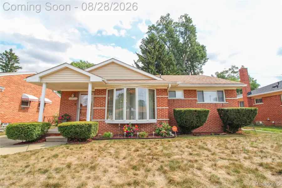 8610 Winston Lane, Dearborn Heights, MI 48127 - #2