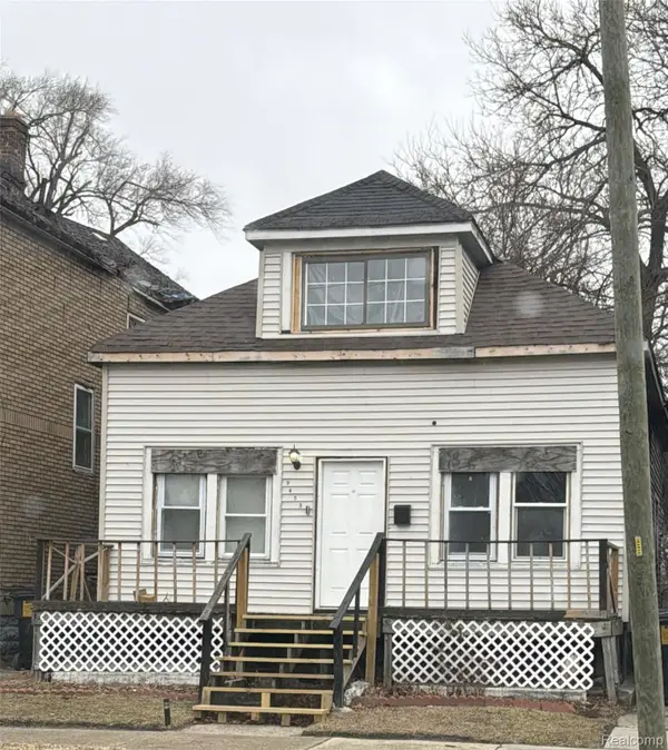 9453 Edgewood Street, Detroit, MI 48213