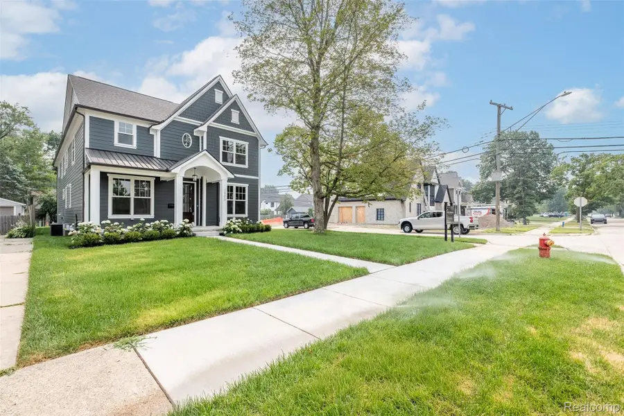 3800 Linwood Avenue, Royal Oak, MI 48073 - #3