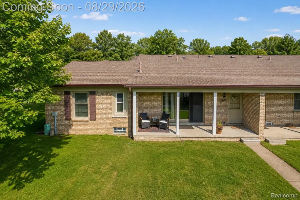 49432 Kirkland Court #99, Shelby, MI 48315 - #1