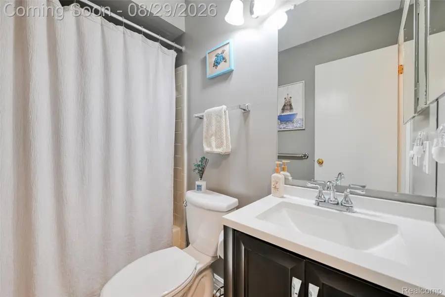 49432 Kirkland Court #99, Shelby, MI 48315 - #3