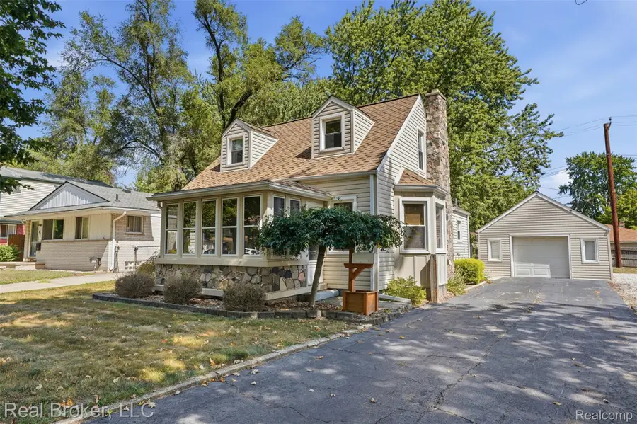 19410 Rensellor Street, Livonia, MI 48152 - #2