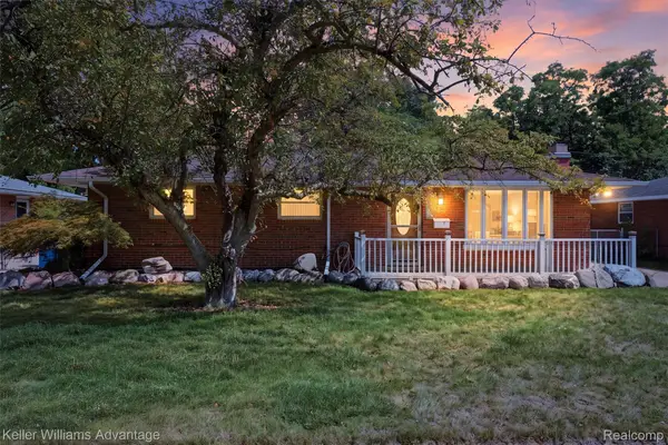5221 Hayes Street, Wayne, MI 48184