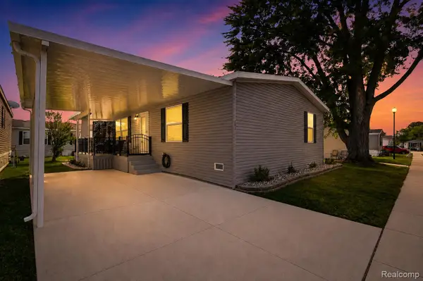 181 Highland Terrace, WhiteLake, MI 48386