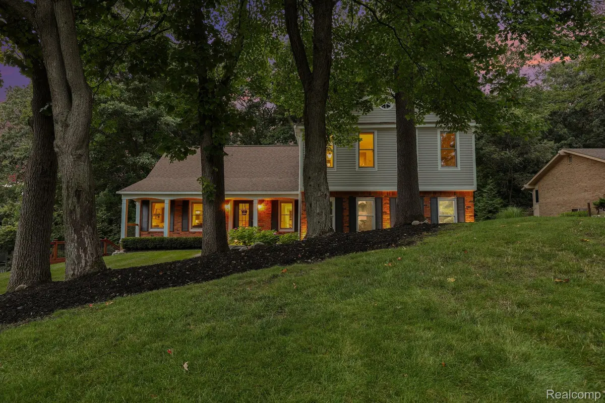 8265 Deerwood Road, Clarkston, MI 48348 - #1
