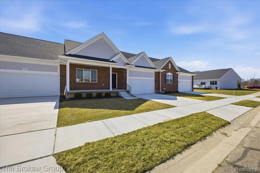 1435 Lincoln Street, Lapeer, MI 48446 - #2