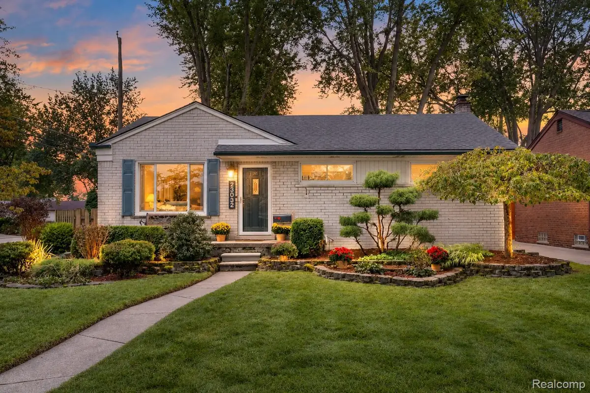 23032 Brookdale Boulevard, Saint Clair Shores, MI 48082 - #1