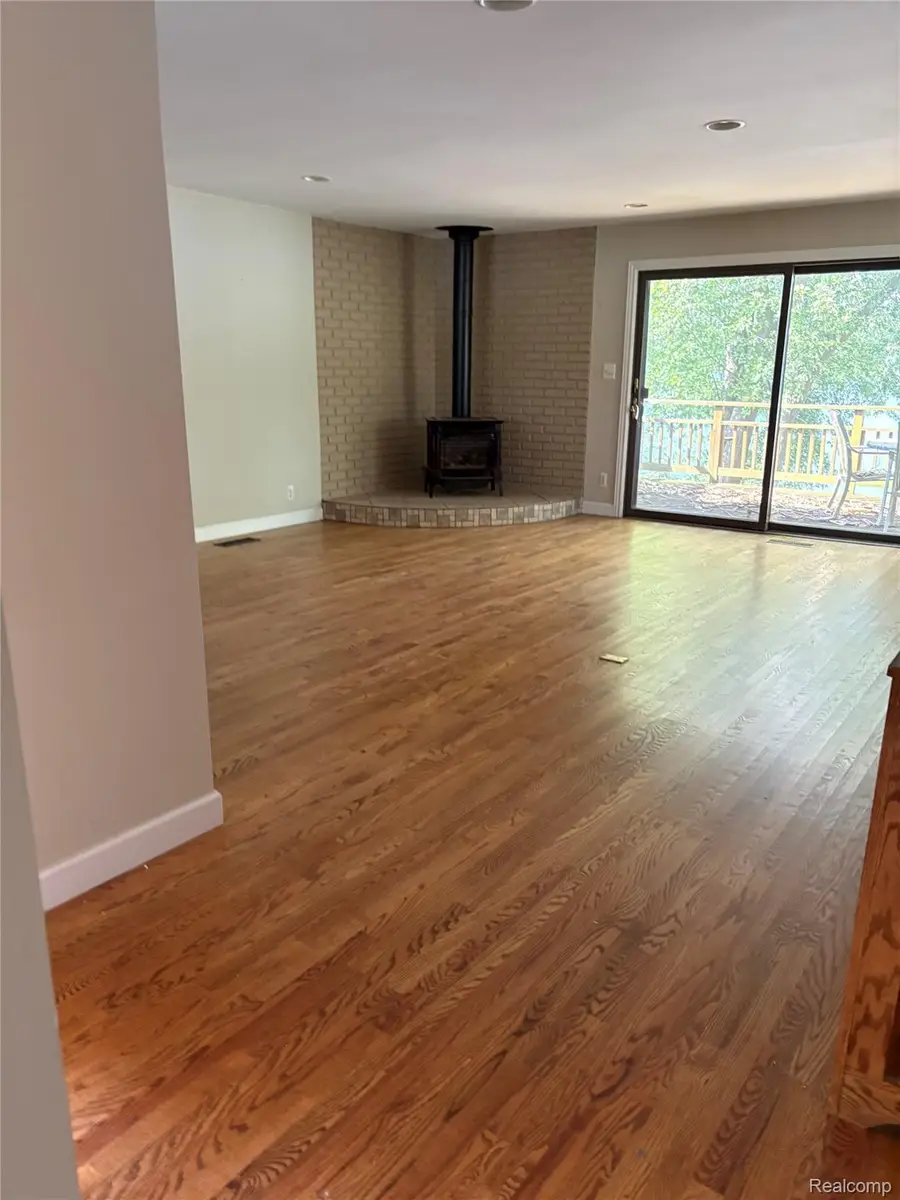 10091 Graham Drive, Clarkston, MI 48348 - #3