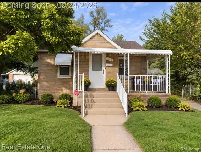 25325 Peter Kaltz Road, Warren, MI 48091 - #1