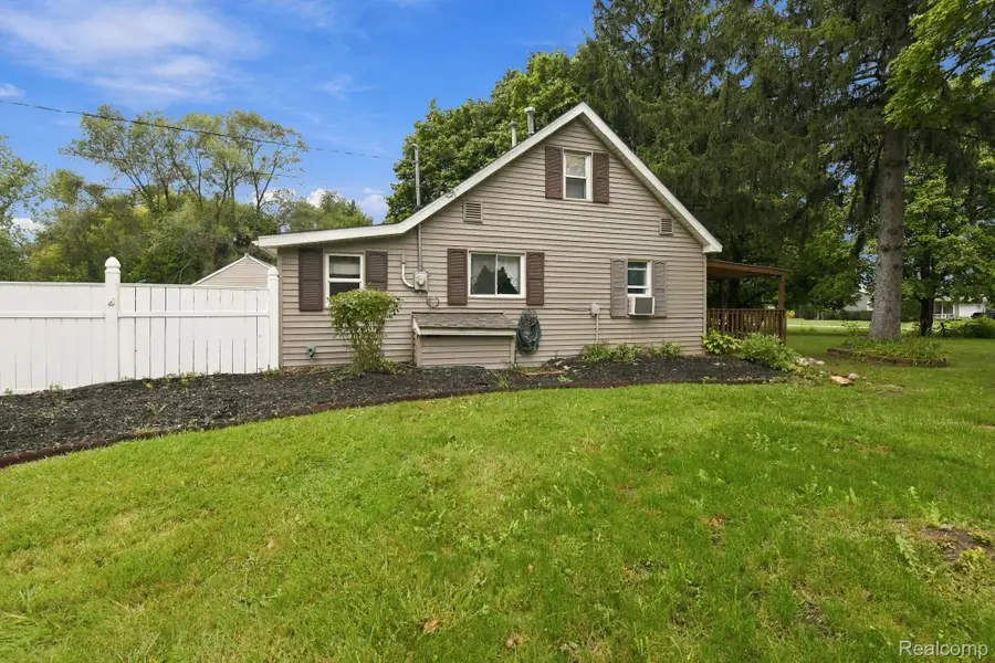 5007 Willard Road, Vienna, MI 48415 - #3