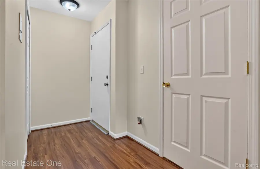 1655 Riverside Drive #12, Rochester Hills, MI 48309 - #2