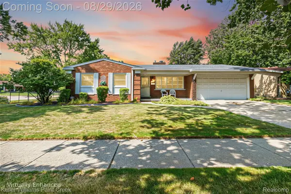 11534 Briarcliff Drive, Warren, MI 48093
