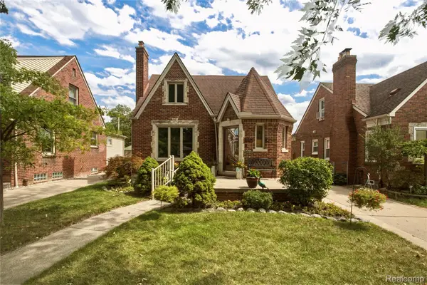 442 N Melborn Street, Dearborn, MI 48128