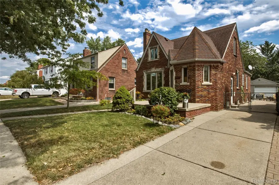 442 N Melborn Street, Dearborn, MI 48128 - #2