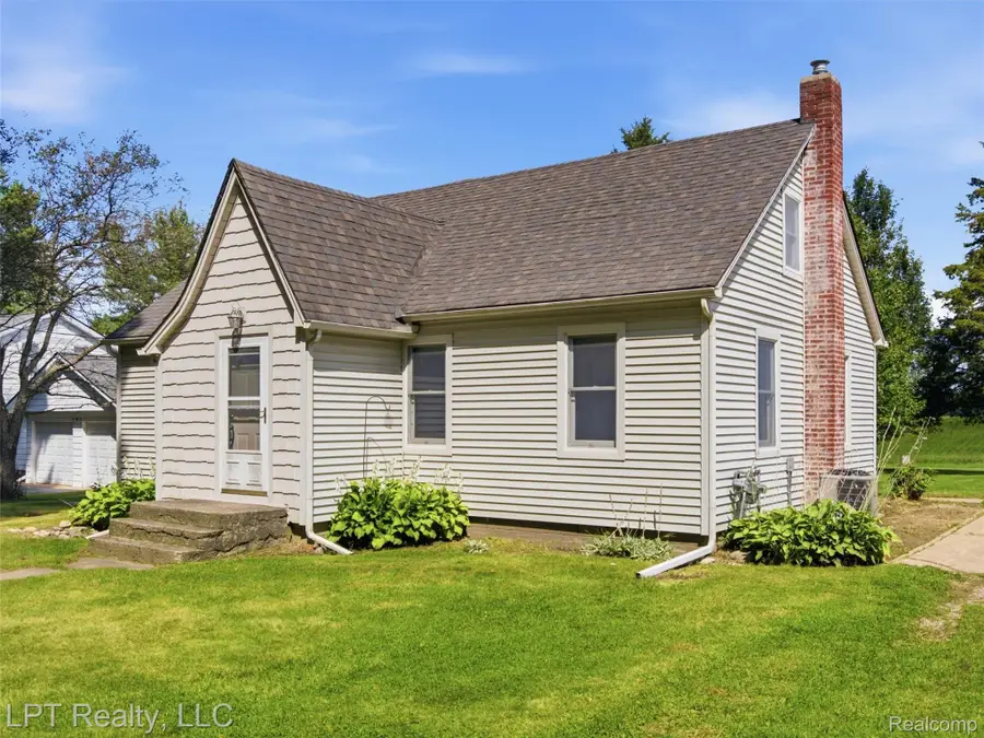 154 Bullis Road, Gregory, MI 48137 - #2
