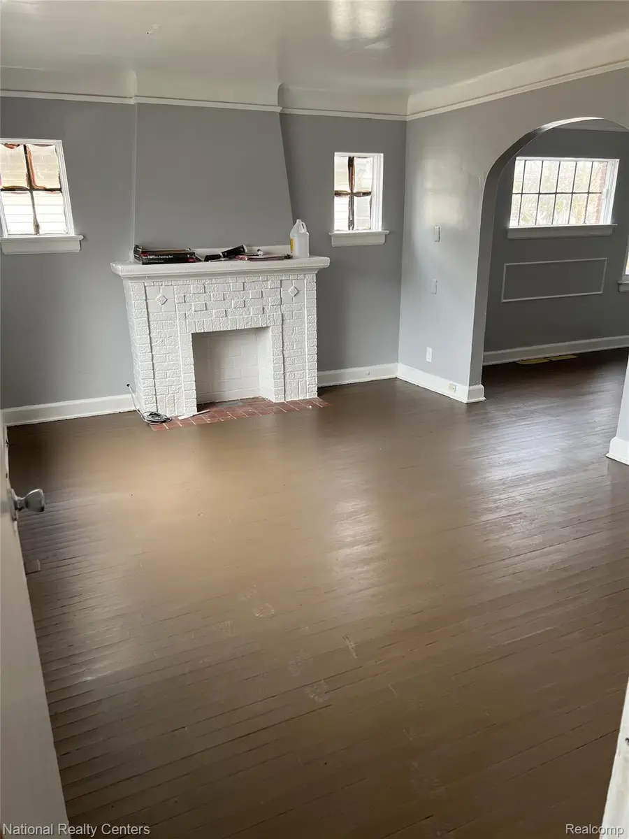 9950 Ward Street, Detroit, MI 48227 - #2