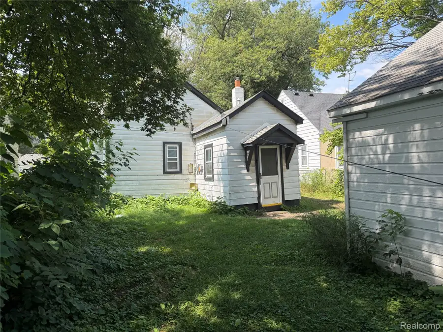 6059 Hazel Street, Taylor, MI 48180 - #2