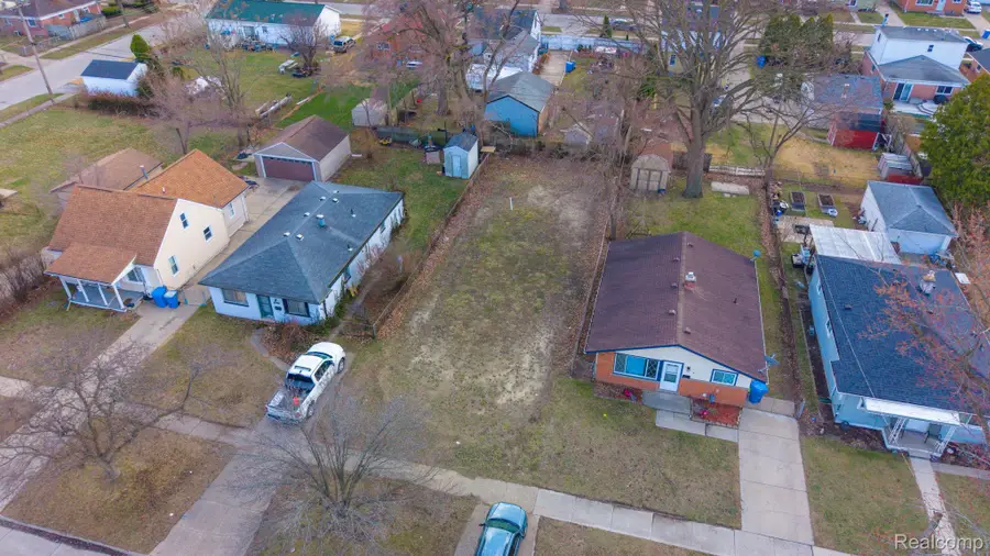25659 Annapolis Street, Dearborn Heights, MI 48125 - #2