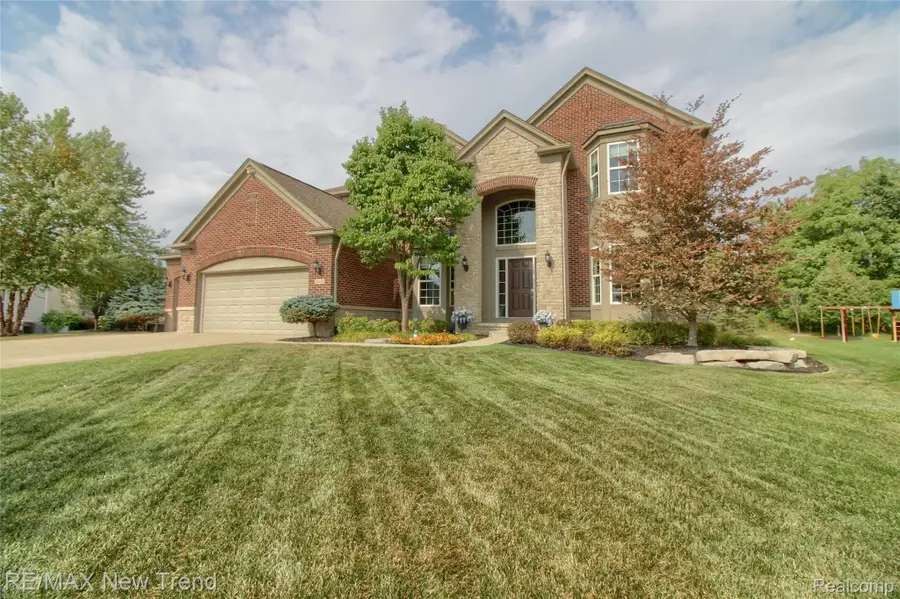 59318 Peters Barn Drive, Lyon, MI 48178 - #2