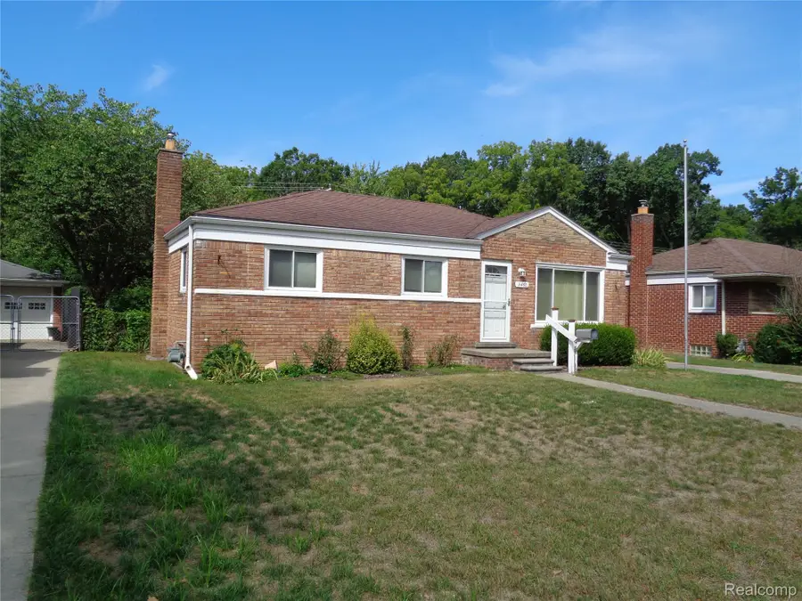 2460 Longmeadow Drive, Trenton, MI 48183 - #2
