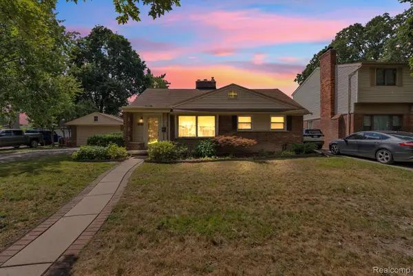 1762 Sherwood Court, Dearborn, MI 48124