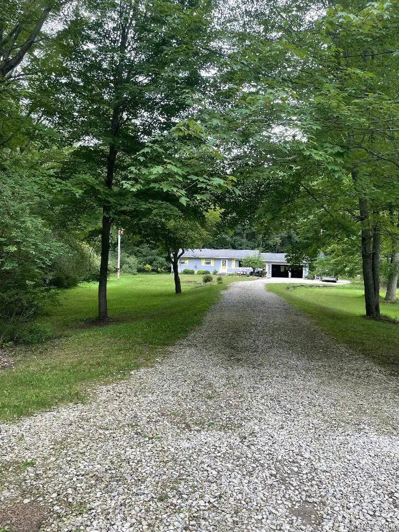 1866 S Barrie Road, Colfax, MI 48413 - #2