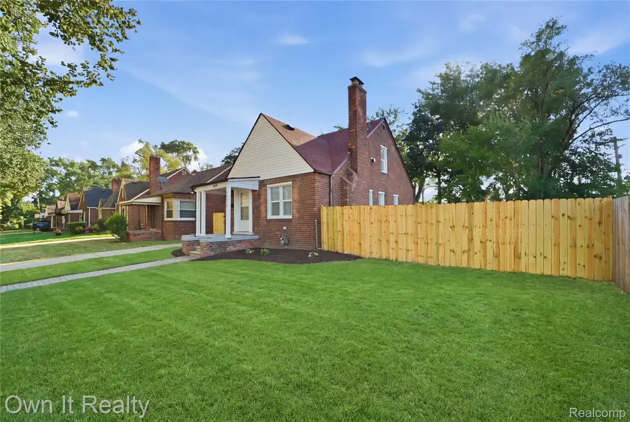 18979 Lindsay Street, Detroit, MI 48235 - #2