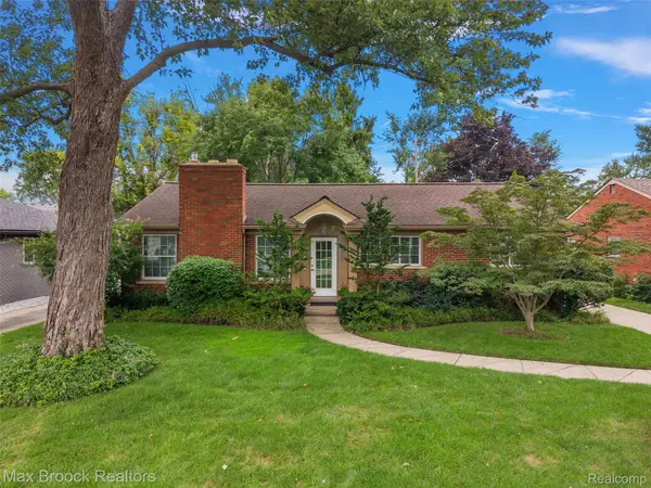 18408 Beverly Road, BeverlyHills, MI 48025