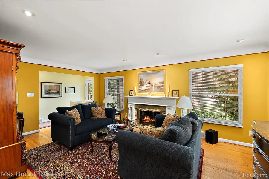 18408 Beverly Road, Beverly Hills, MI 48025 - #3