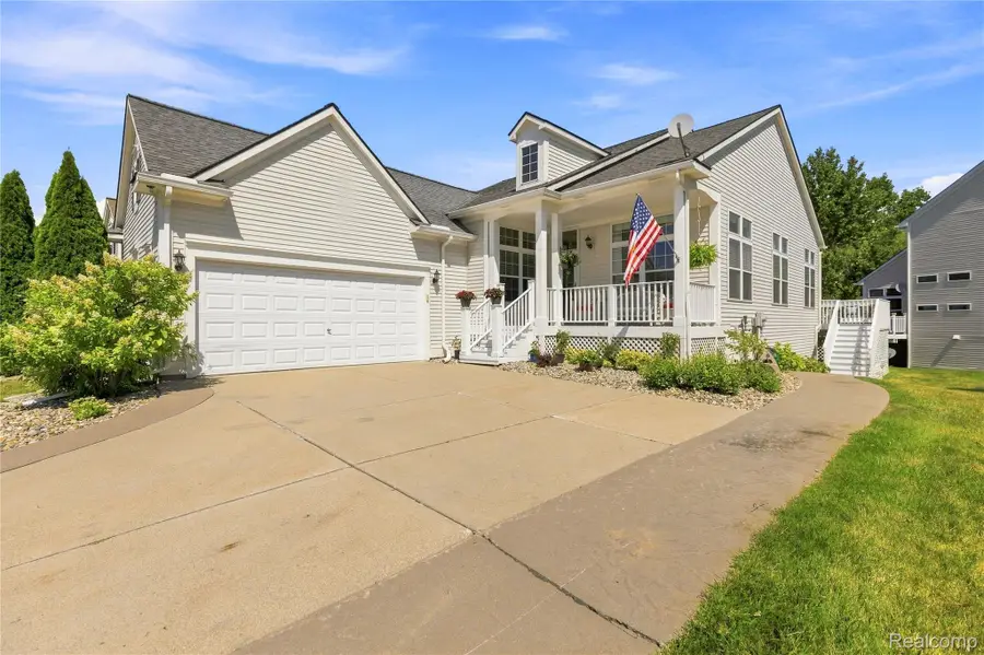 1535 Fountain View Lane, Oxford, MI 48371 - #2