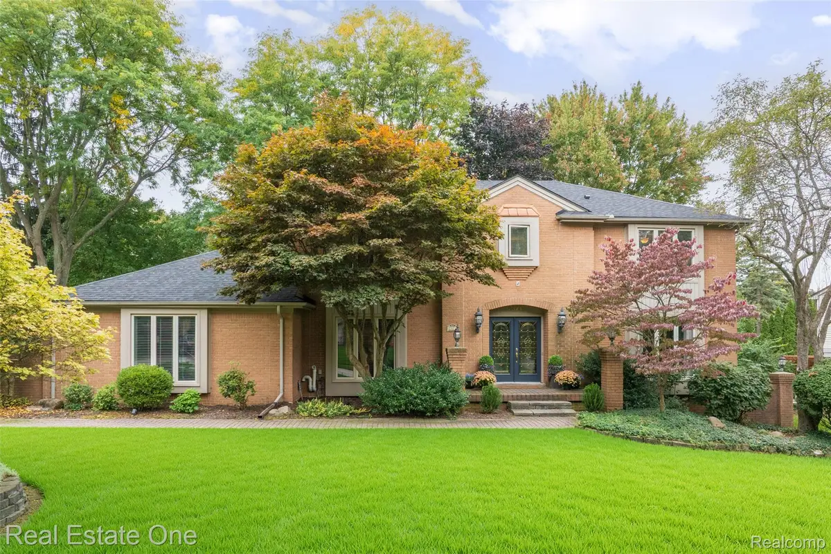 2371 Red Maple Drive, Troy, MI 48098 - #1