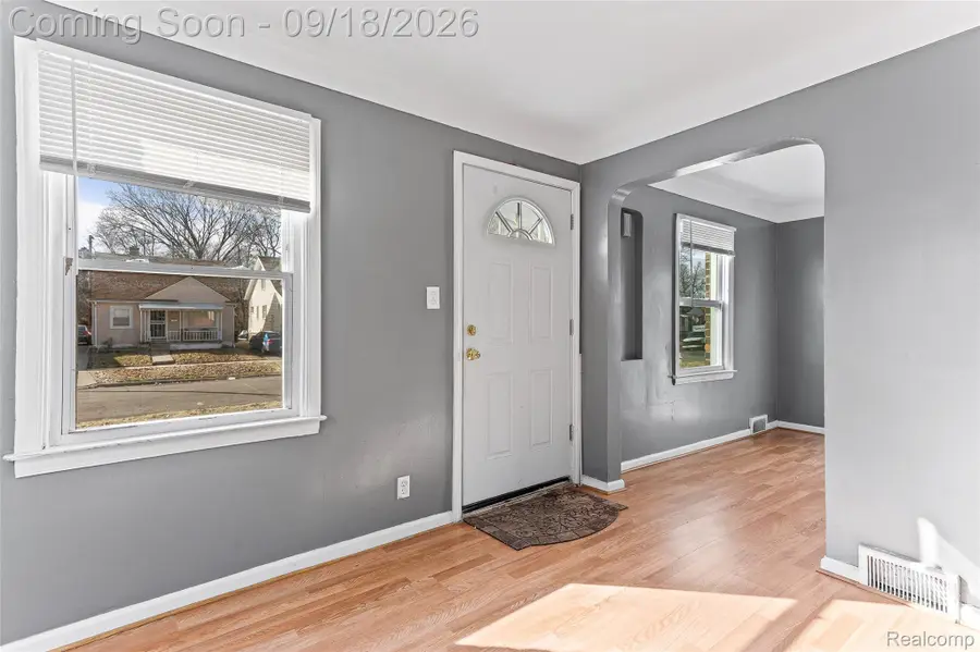 12044 Forrer Street E, Detroit, MI 48227 - #2