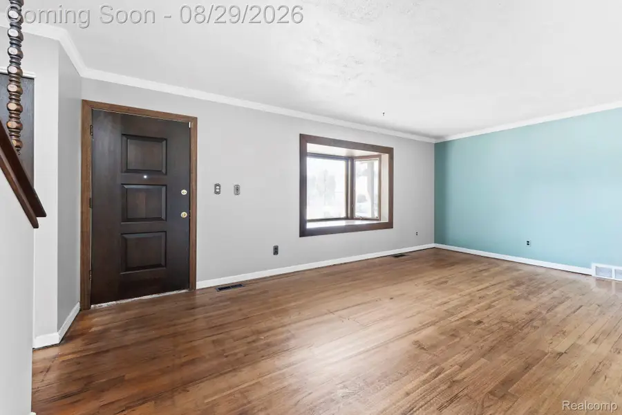 25839 Fairgrove Street, Woodhaven, MI 48183 - #3