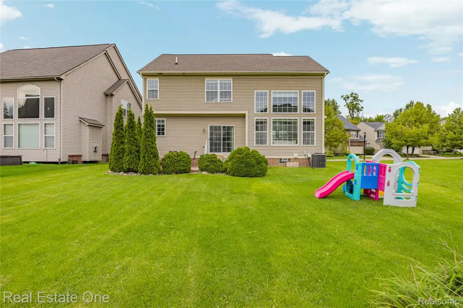 27062 Victoria Road, Novi, MI 48374 - #3